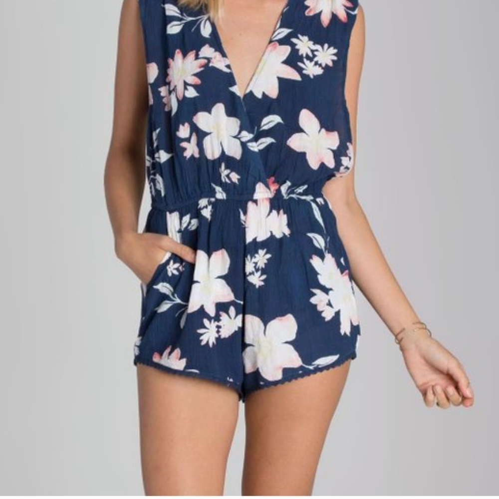 NWT Deep V Billabong Navy Floral Romper
